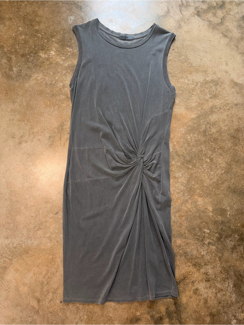 Stateside Sleeveless Twist-Detail Midi Dress in Charcoal Gray M Casual Everyday